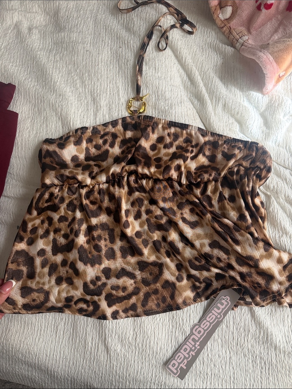 Missguided Leopard Print Halter Top with Gold Ring